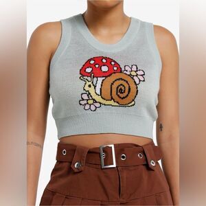 Hot Topic Sweet Society Mushroom & Snail Crop Tank Top vest graphic crew knit XL
